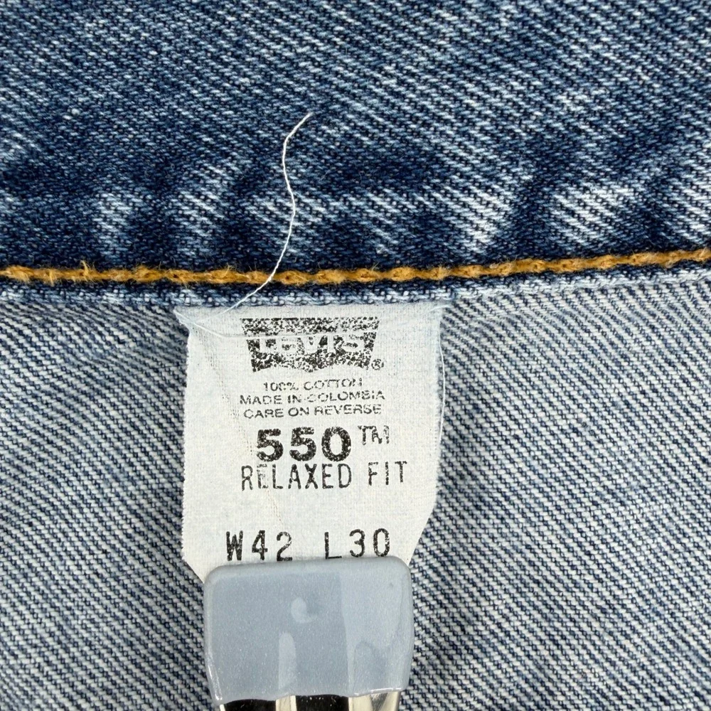 Vintage Y2K Levis 550 Relaxed Fit Jeans Mens 42x30 Blue Medium Wash 0550-4891